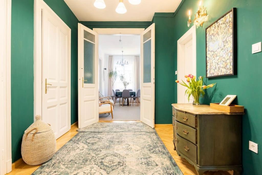 Relaxing 3bdr A/c Apartment *