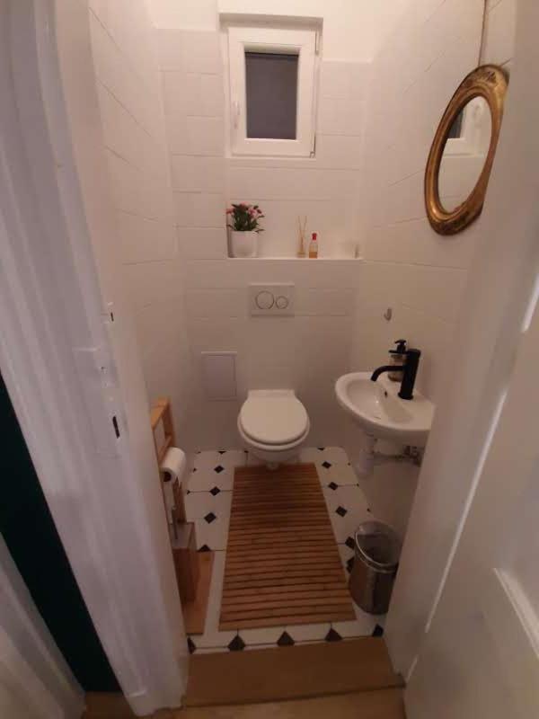 Relaxing 3bdr A/c Apartment Budapest