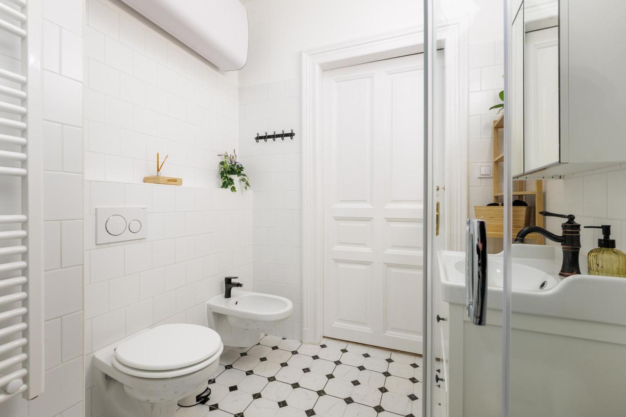 Relaxing 3bdr A/c Apartment Budapest