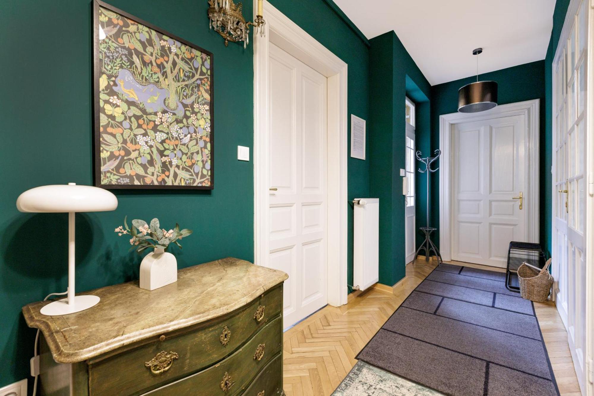 Relaxing 3bdr A/c Apartment