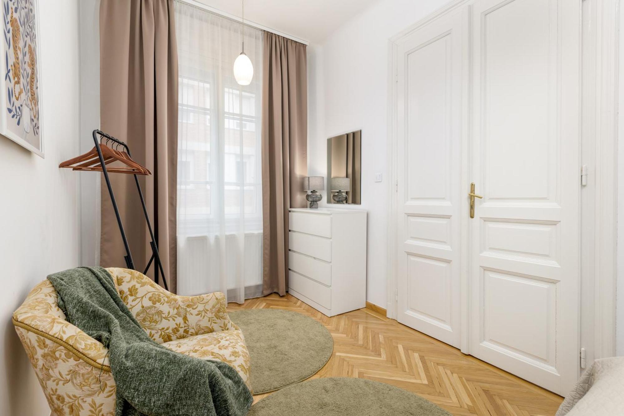 Relaxing 3bdr A/c Apartment *